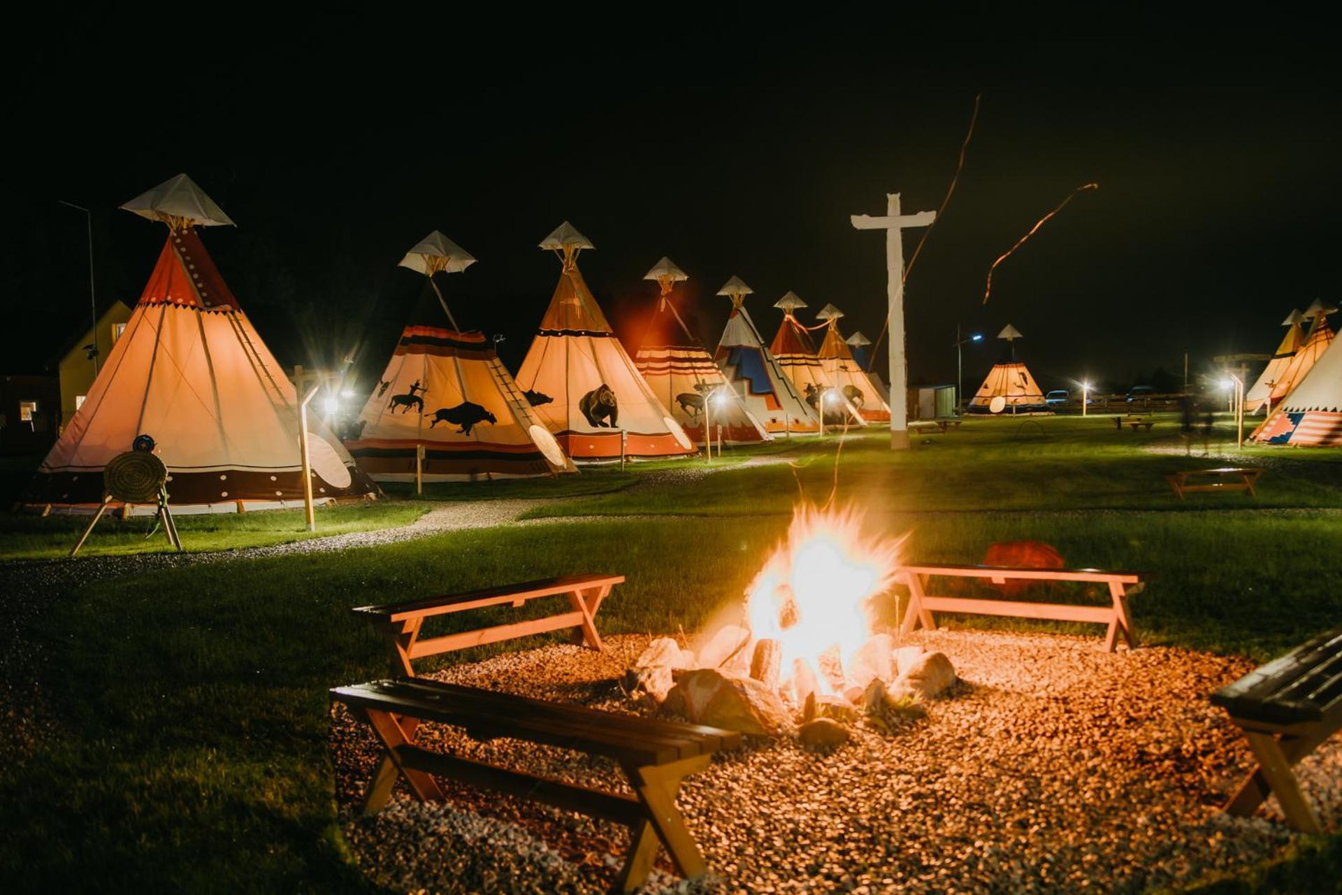Indiana Camp - 150 M Od Suntago Park Hotel Grabce-Towarzystwo Ngoại thất bức ảnh