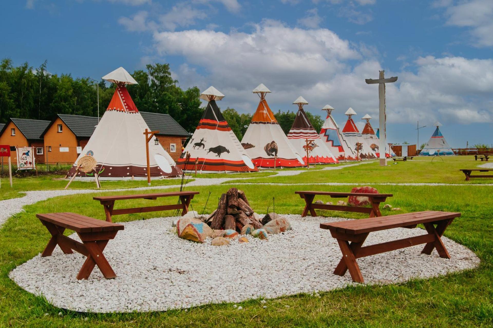 Indiana Camp - 150 M Od Suntago Park Hotel Grabce-Towarzystwo Ngoại thất bức ảnh