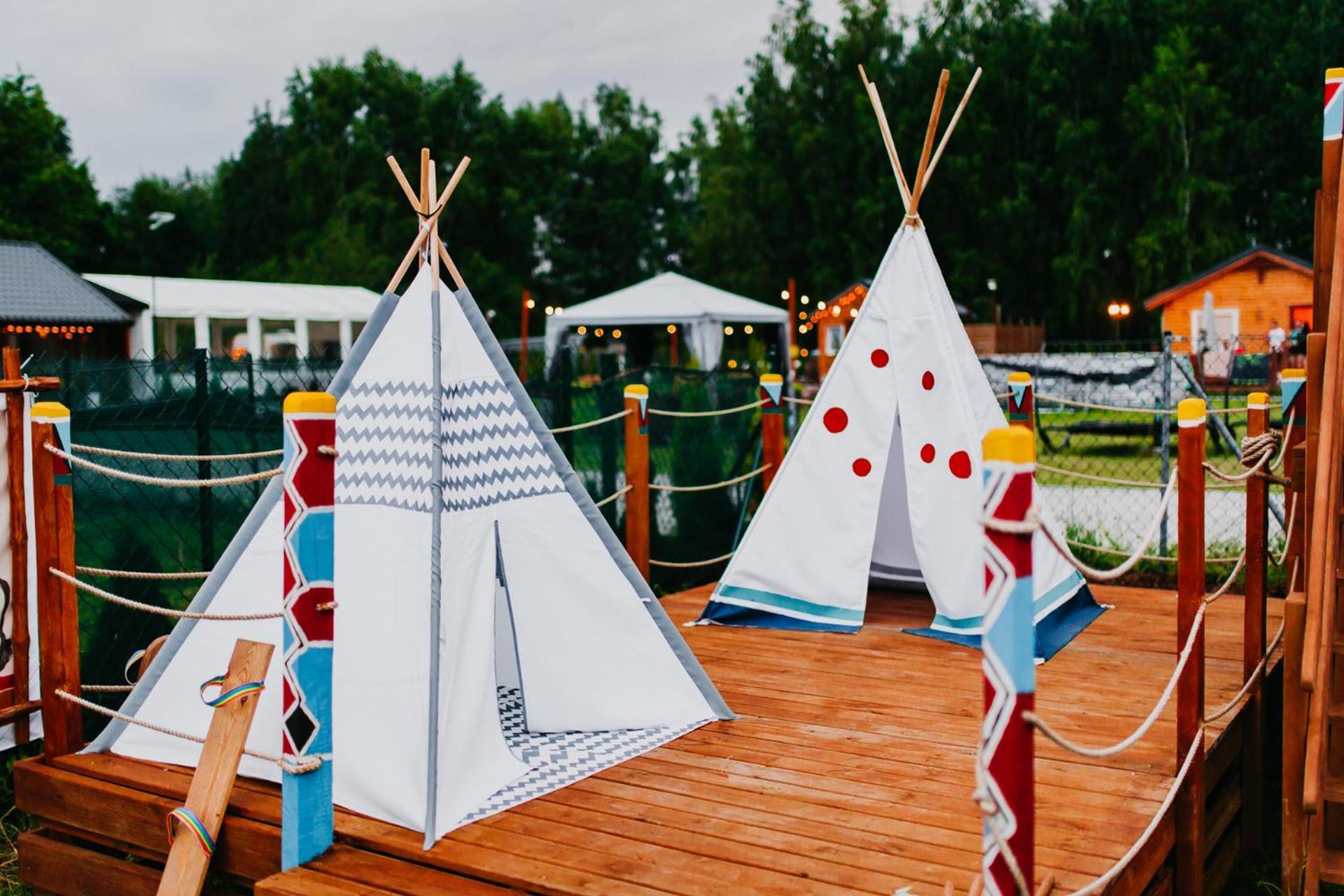 Indiana Camp - 150 M Od Suntago Park Hotel Grabce-Towarzystwo Ngoại thất bức ảnh